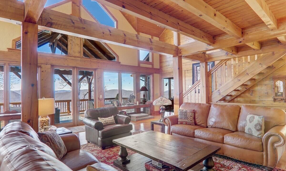 Photo of Livingroom in Canton