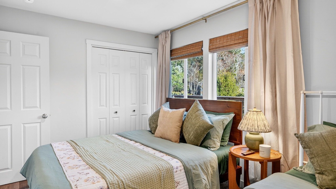 Photo of Bedroom in Mendocino