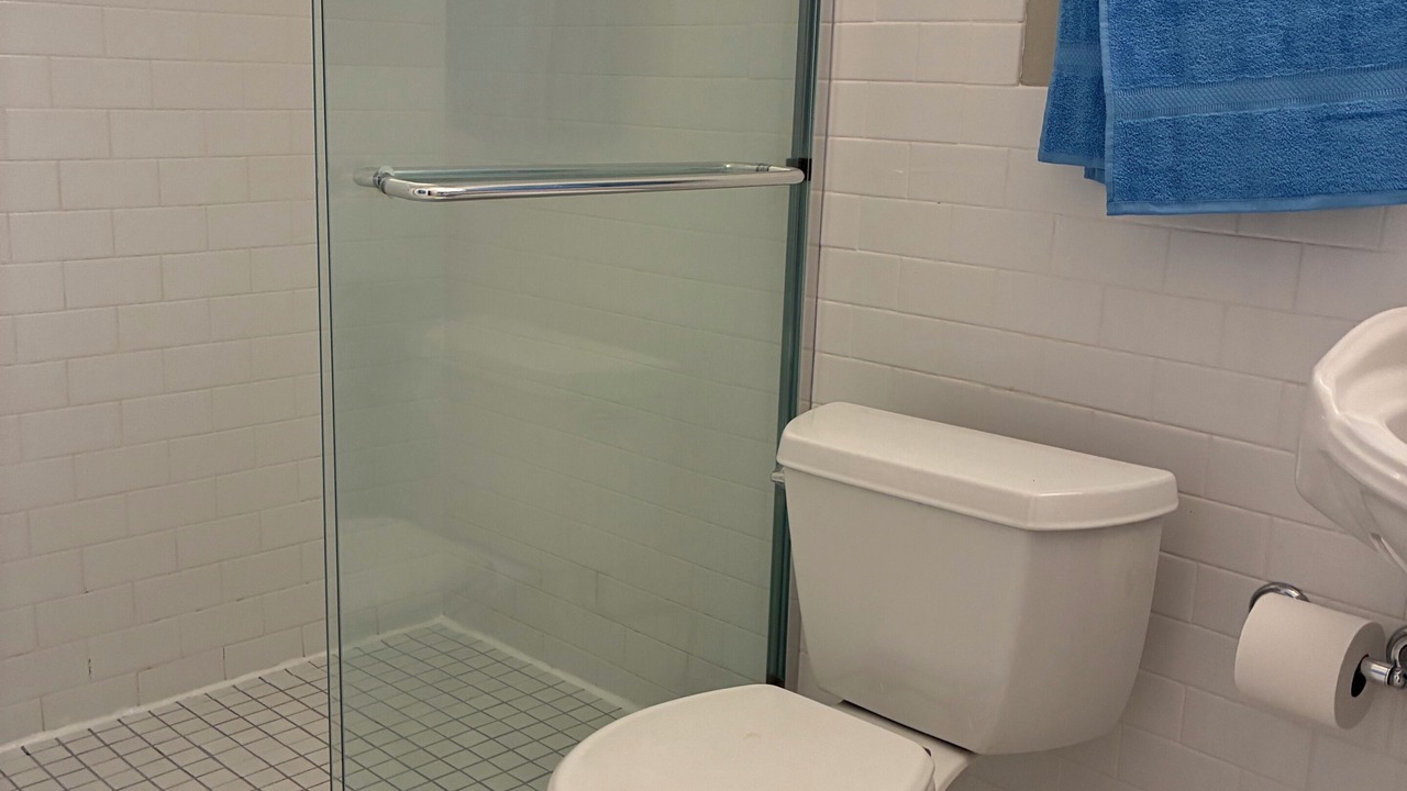 Photo of Bathroom in Park East