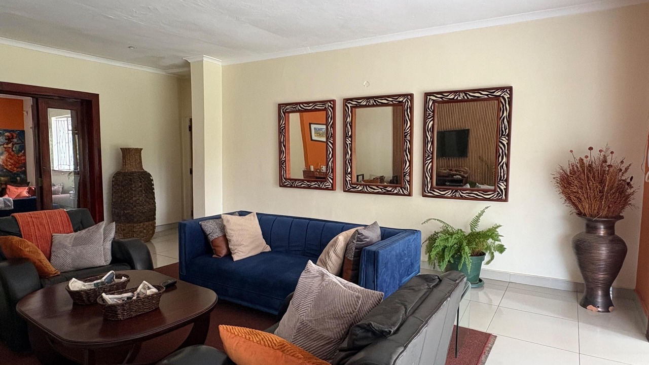 Photo of Livingroom in Harare