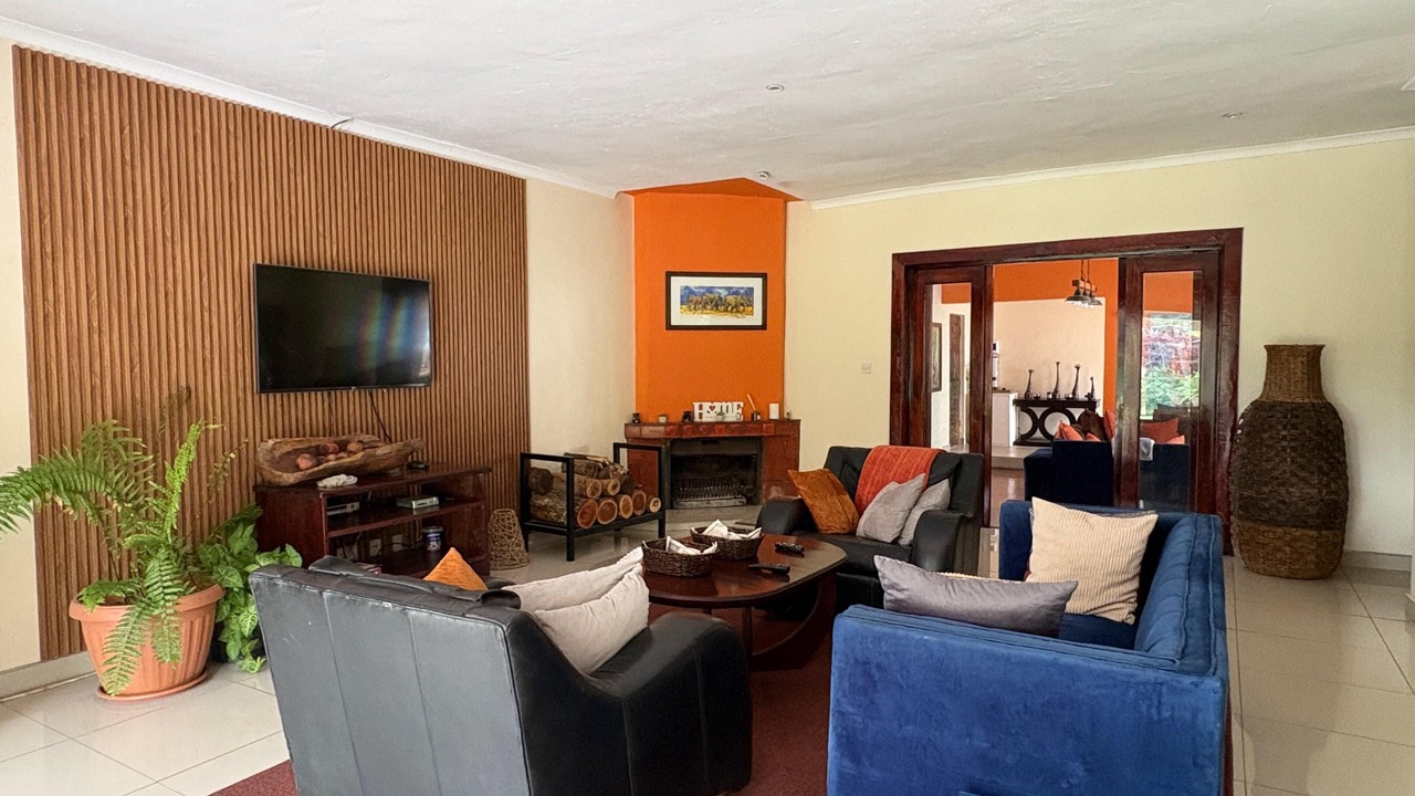 Photo of Livingroom in Harare