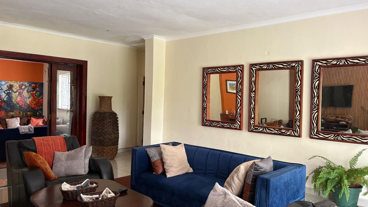 Photo of Livingroom in Harare
