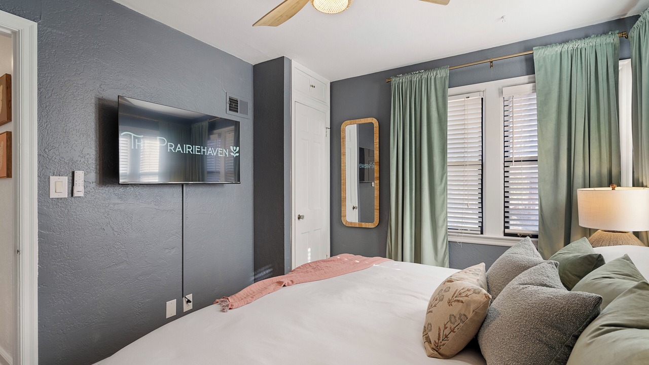 Photo of Bedroom in Overland Park