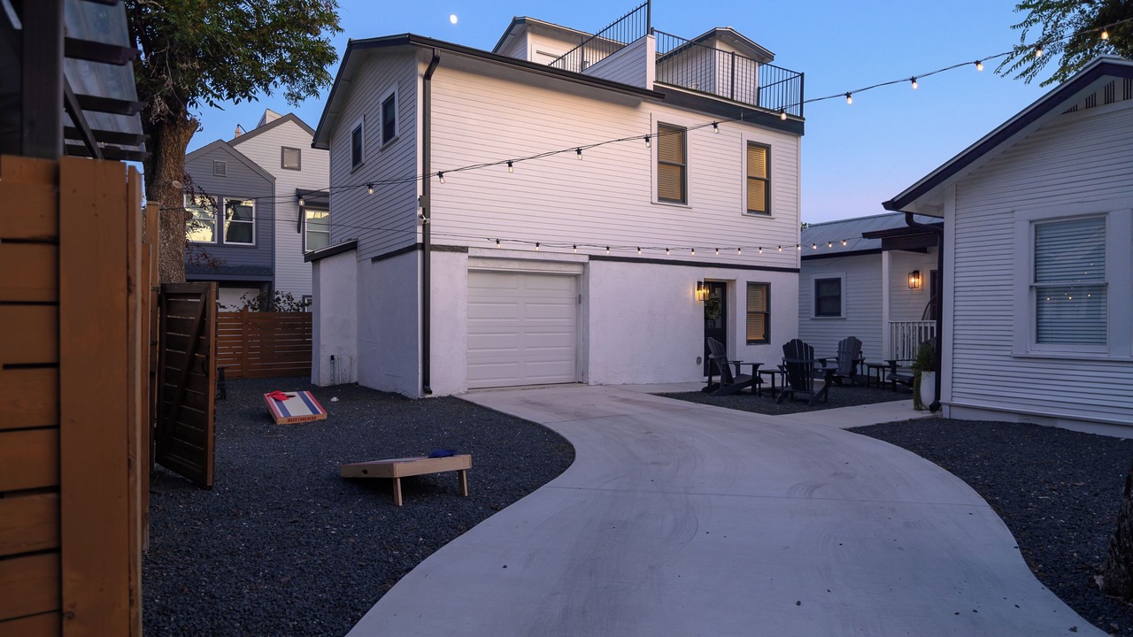 Photo of Outdoor in Southtown