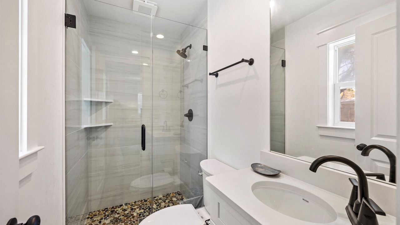Photo of Bathroom in Fort Walton Beach