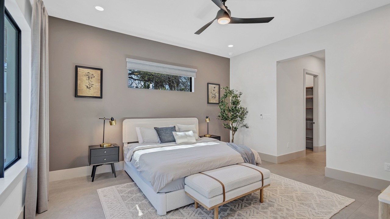 Photo of Bedroom in Downtown