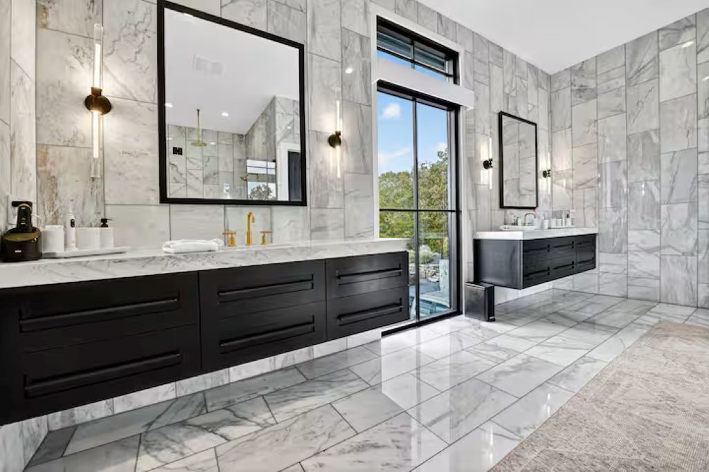 Photo of Bathroom in Mineral Bluff