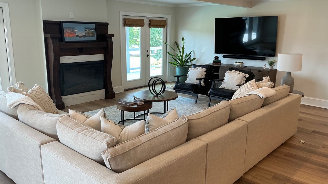 Photo of Livingroom in Lake Oconee