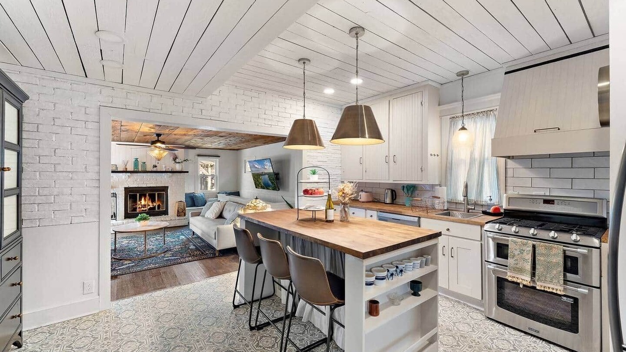 Photo of Kitchen in Northeast Minneapolis Arts District