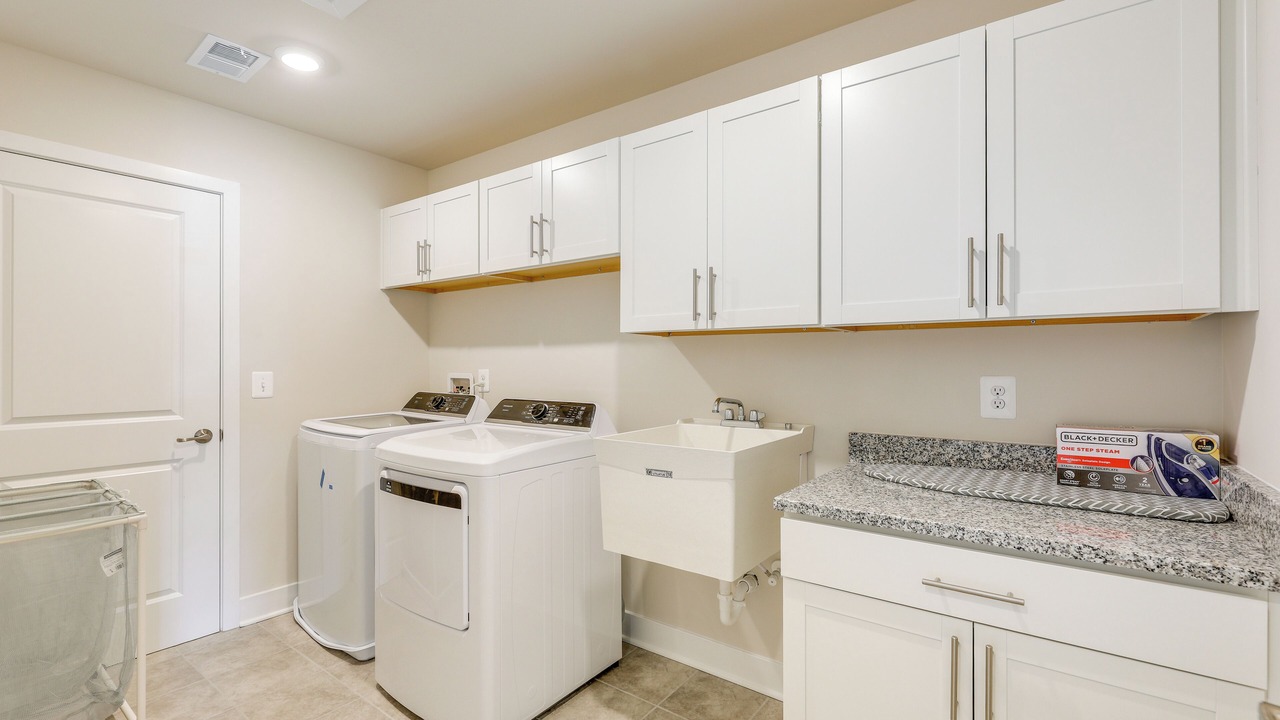 Photo of Bedroom in Caine Woods