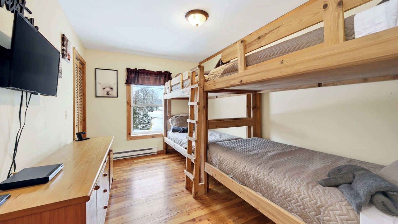 Photo of Bedroom in Great Valley