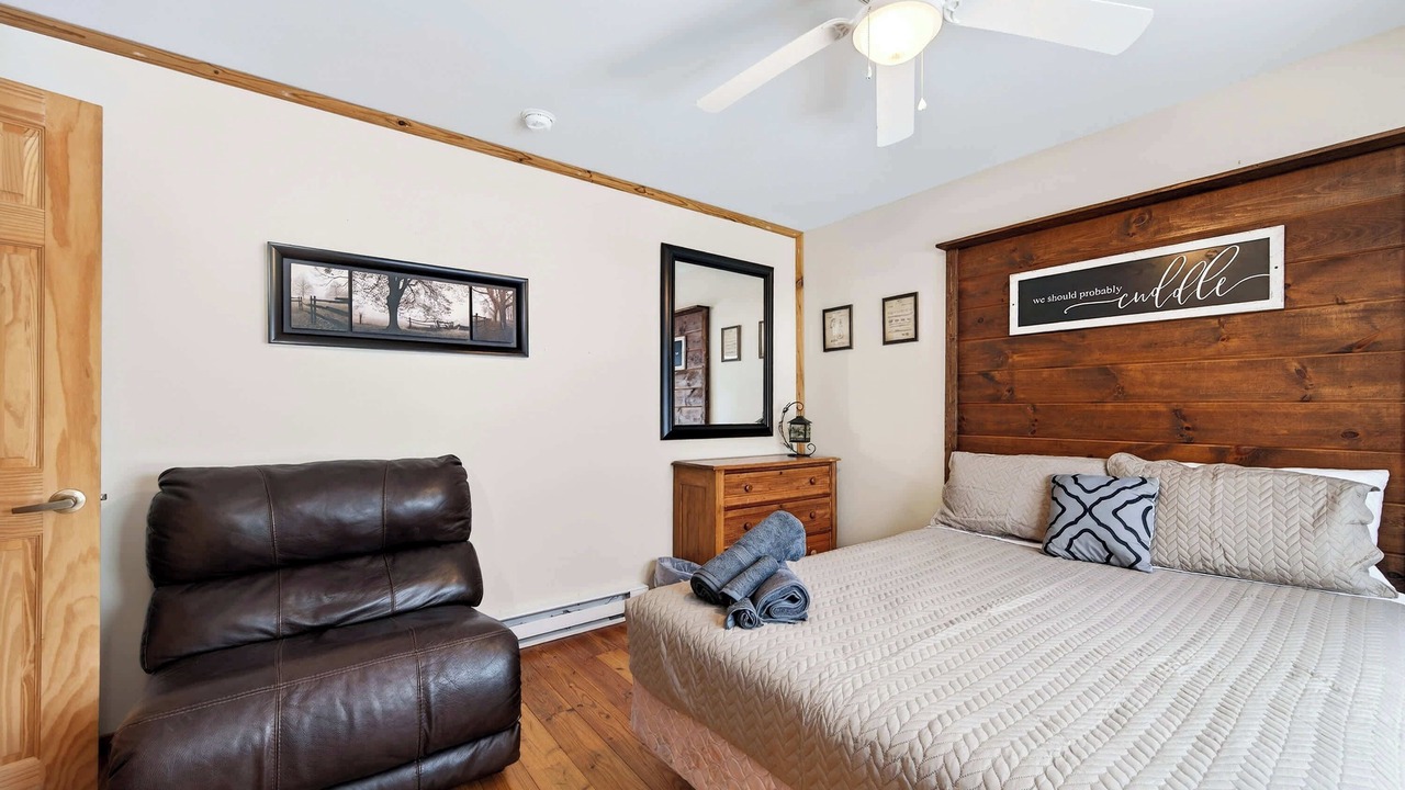 Photo of Bedroom in Great Valley