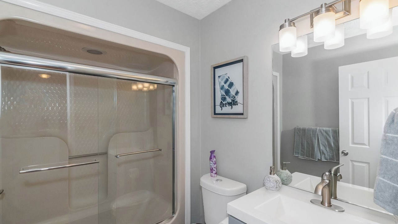 Photo of Bathroom in Lake Oconee
