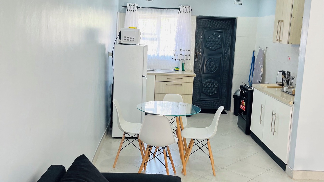 Photo of Livingroom in Mutare