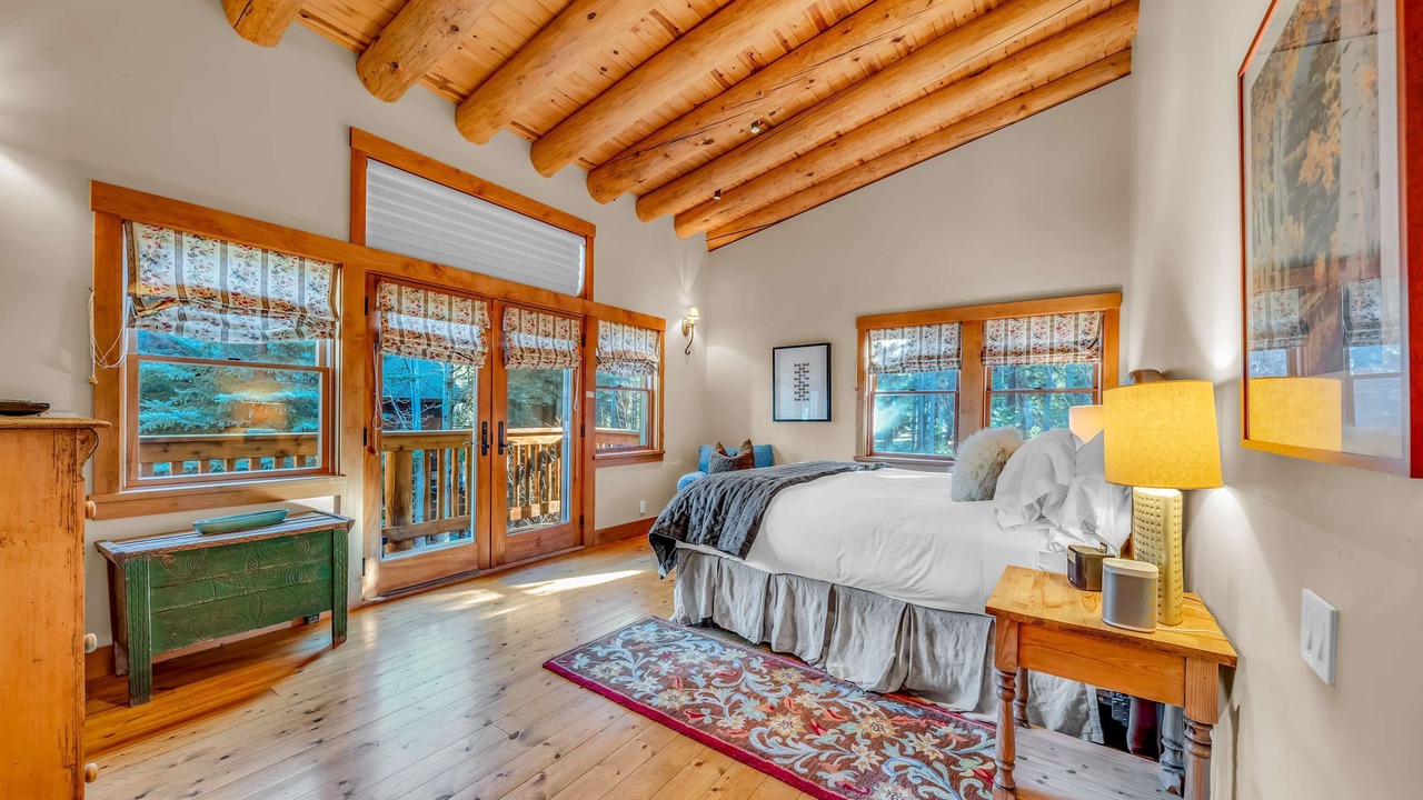 Photo of Patio Balcony in Tahoma