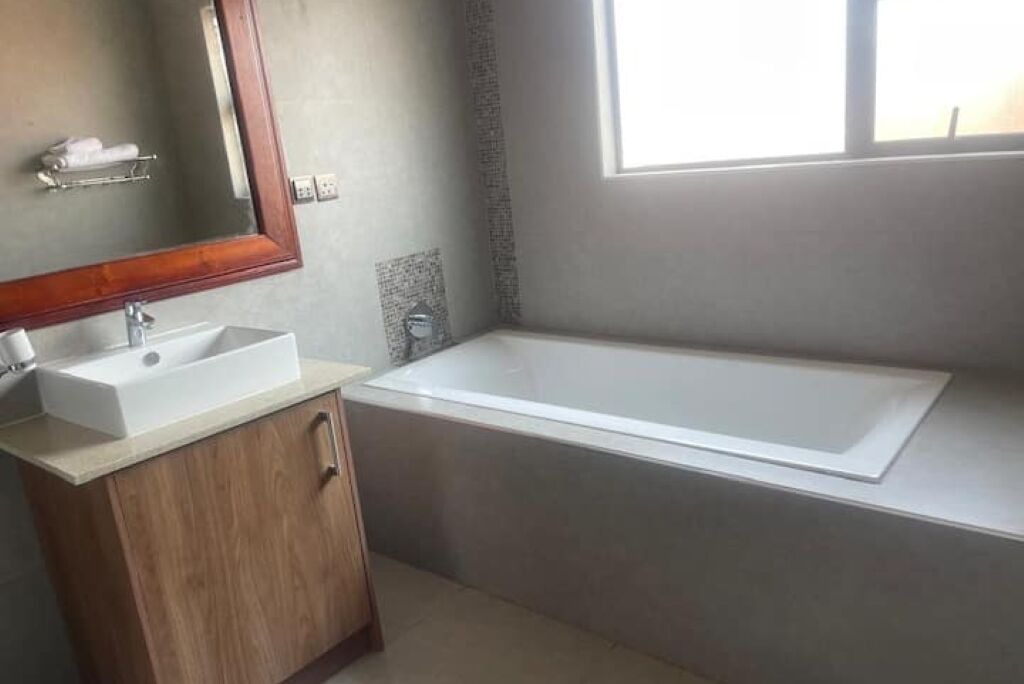 Photo of Bathroom in Cathedral Hill