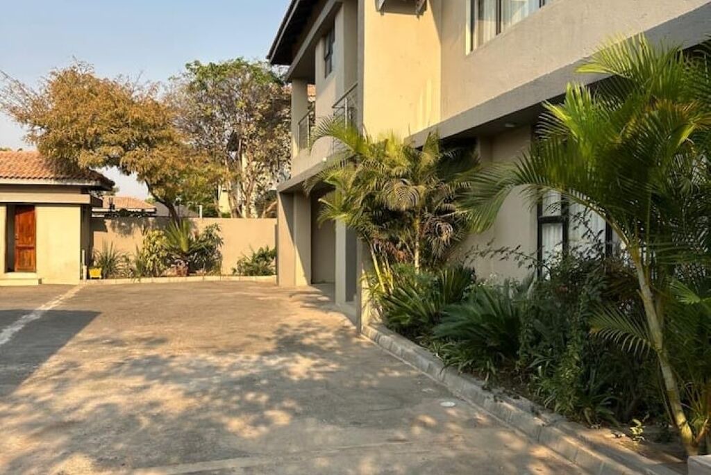 Photo of Outdoor in Cathedral Hill