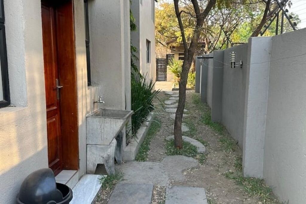 Photo of Outdoor in Cathedral Hill