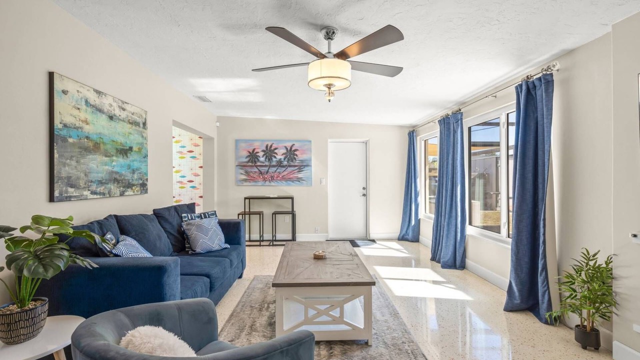 Photo of Livingroom in Ridge Wood Heights