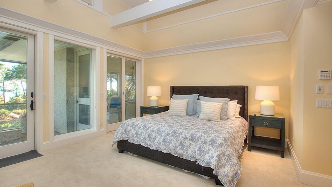 Photo of Bedroom in Oceanside