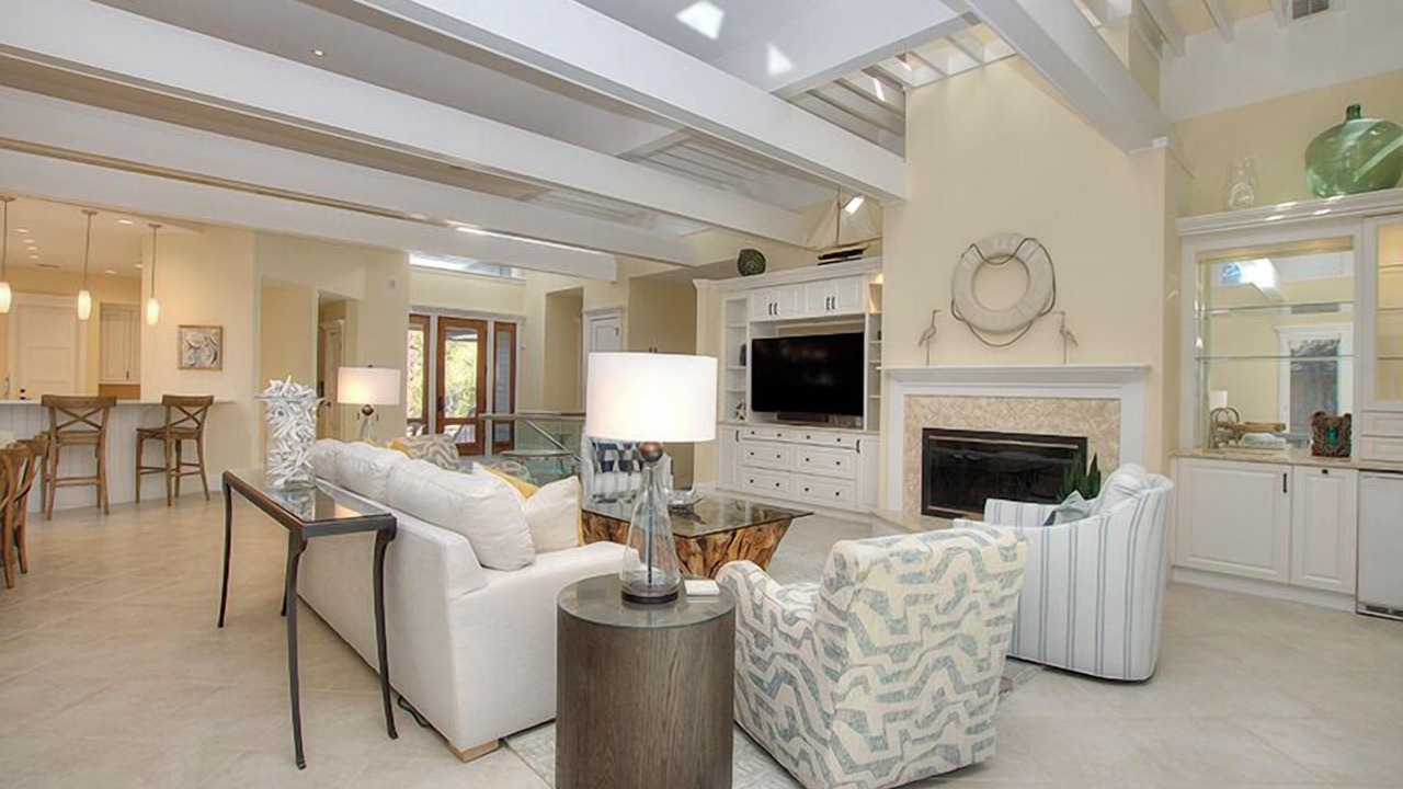 Photo of Livingroom in Oceanside