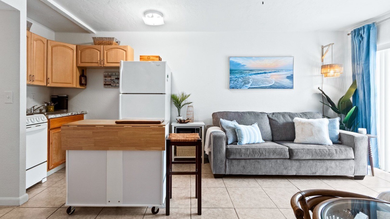 Photo of Bedroom in Columbiad Plaza