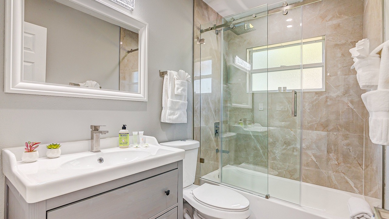 Photo of Bathroom in Venetian Way