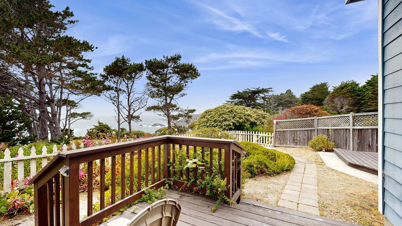 Photo of Patio Balcony in Mendocino