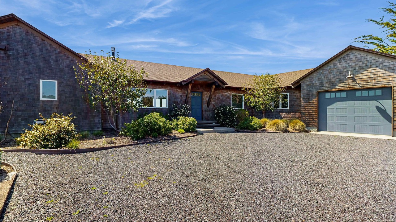 Photo of Outdoor in Albion