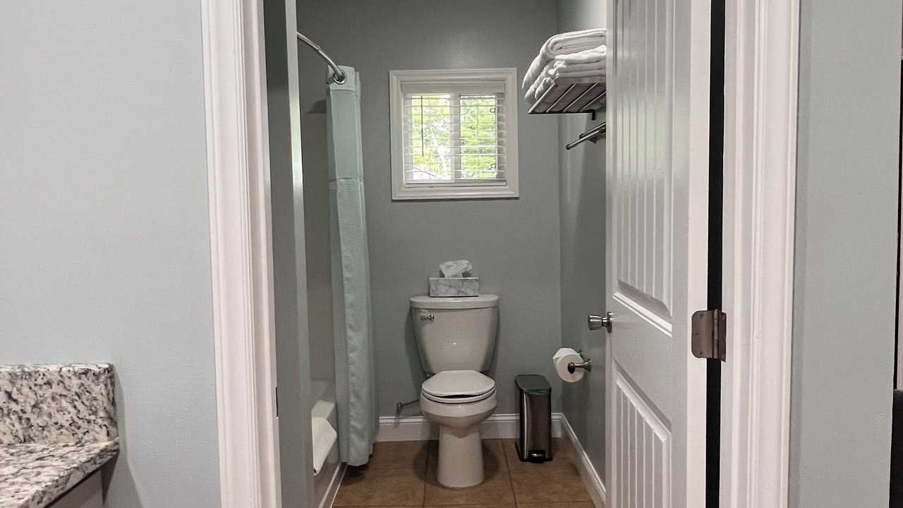 Photo of Bathroom in Arden