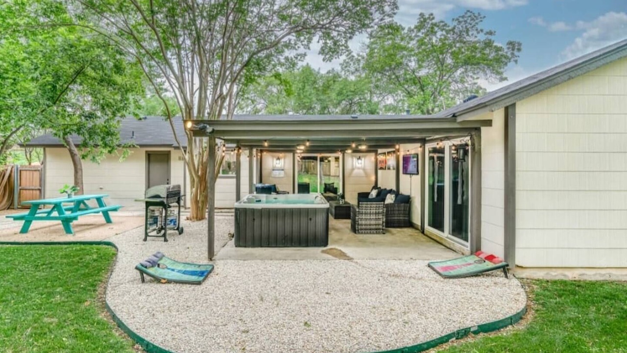 Photo of Outdoor in Wetmore