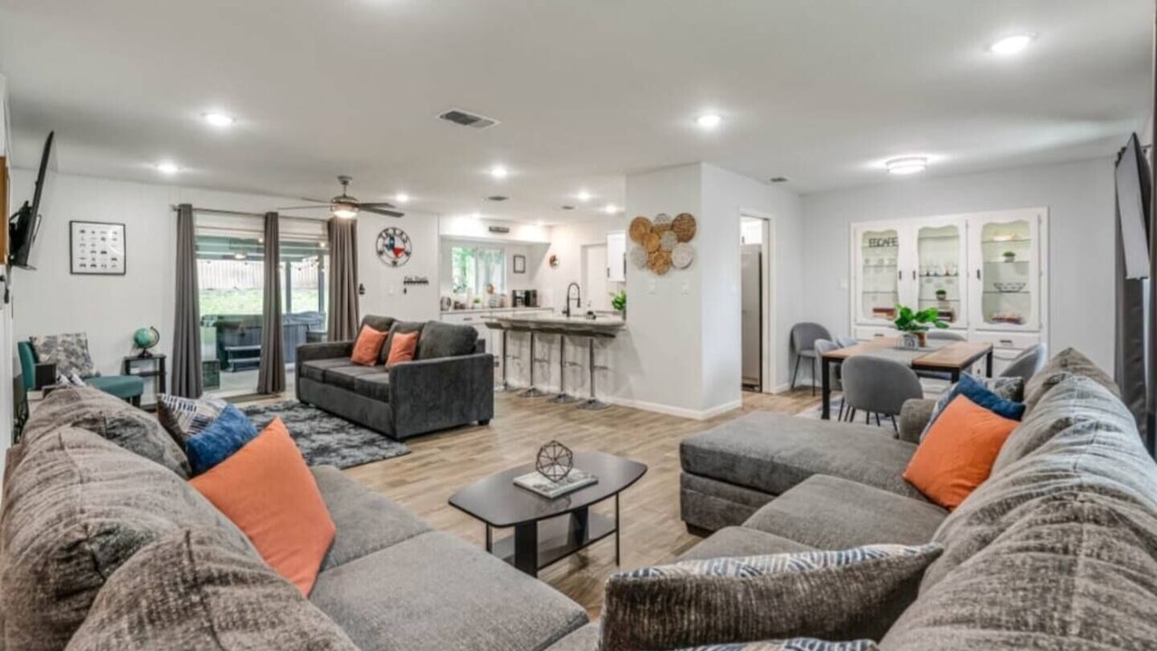 Photo of Livingroom in Wetmore
