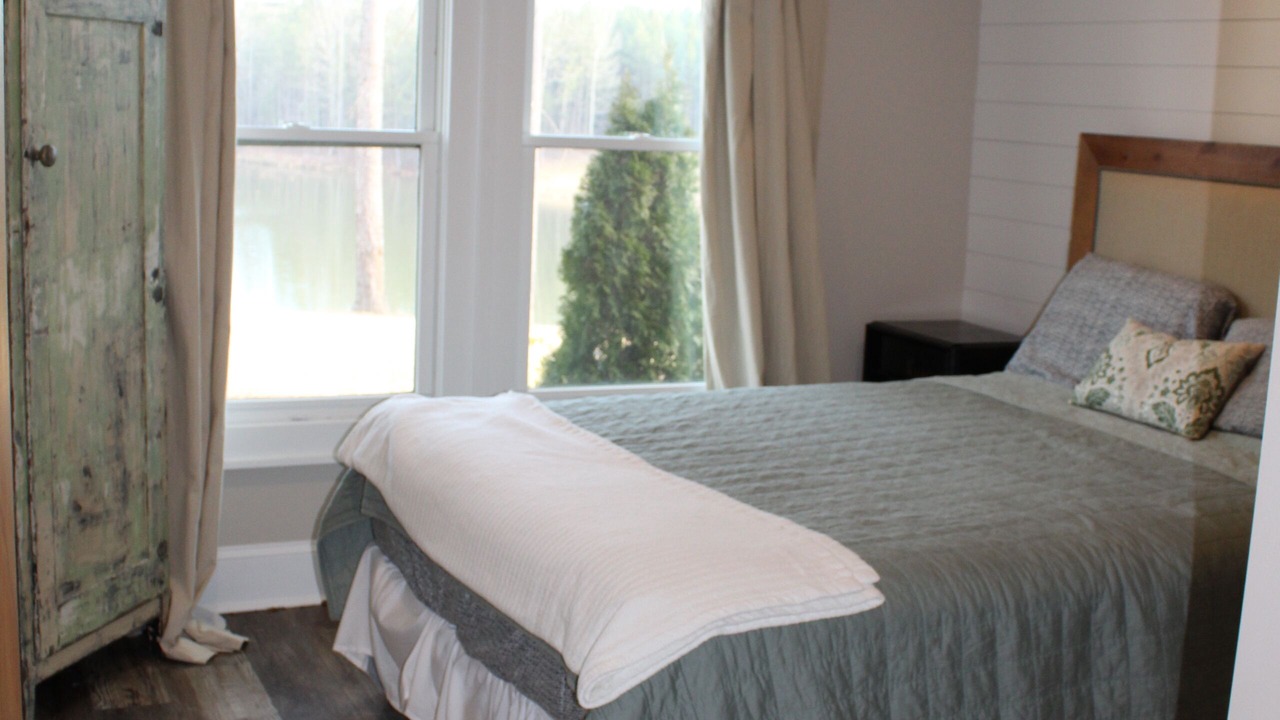 Photo of Bedroom in Madison
