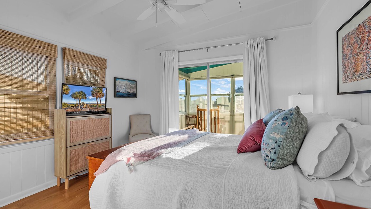 Photo of Bedroom in Inlet Harbour