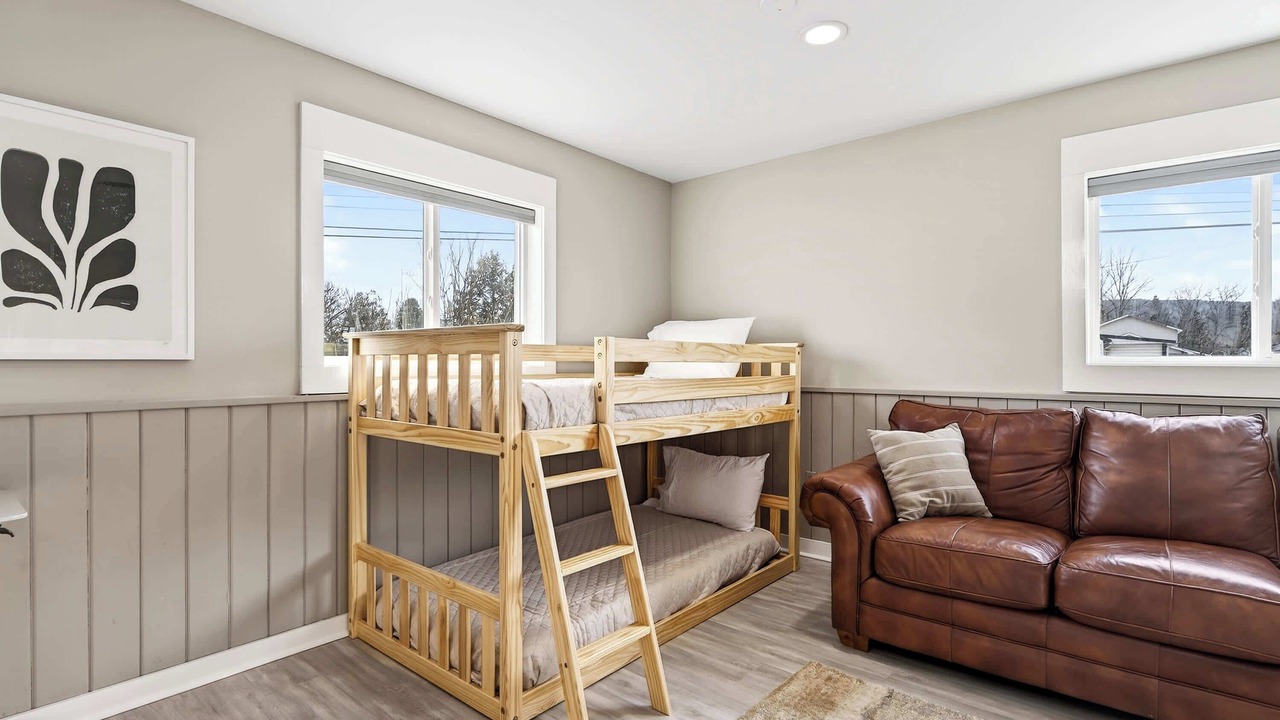 Photo of Bedroom in Great Valley