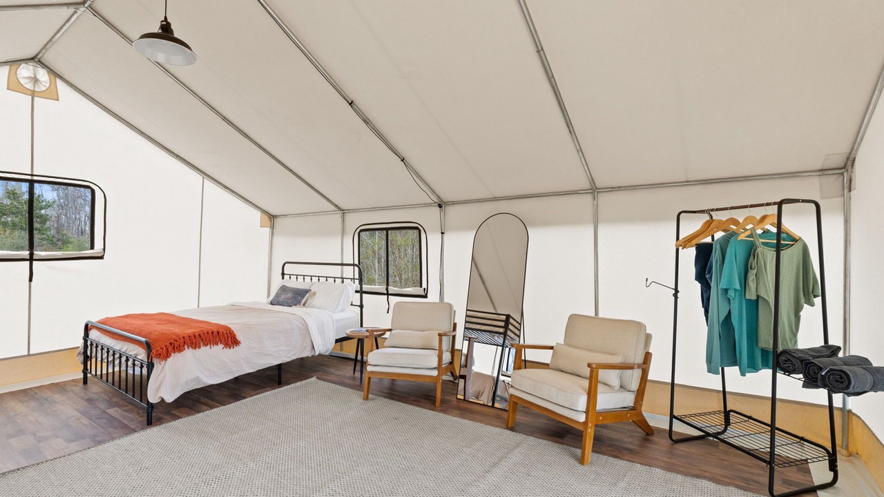 Photo of Bedroom in Wewahitchka