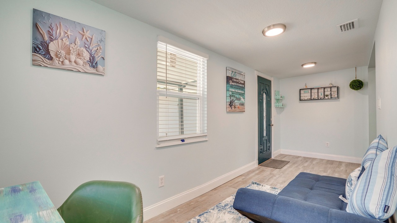 Photo of Livingroom in Ridge Wood Heights