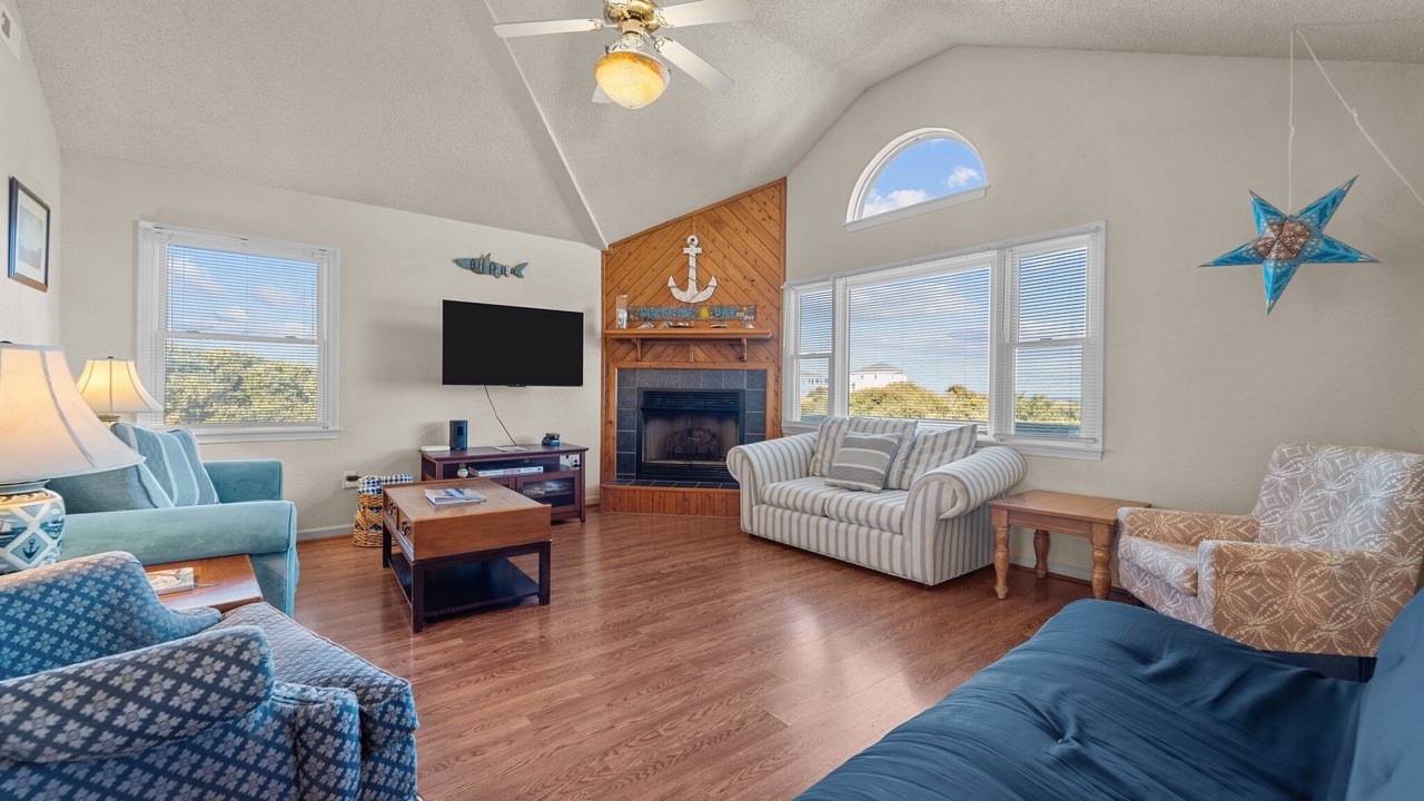 Photo of Livingroom in Corolla