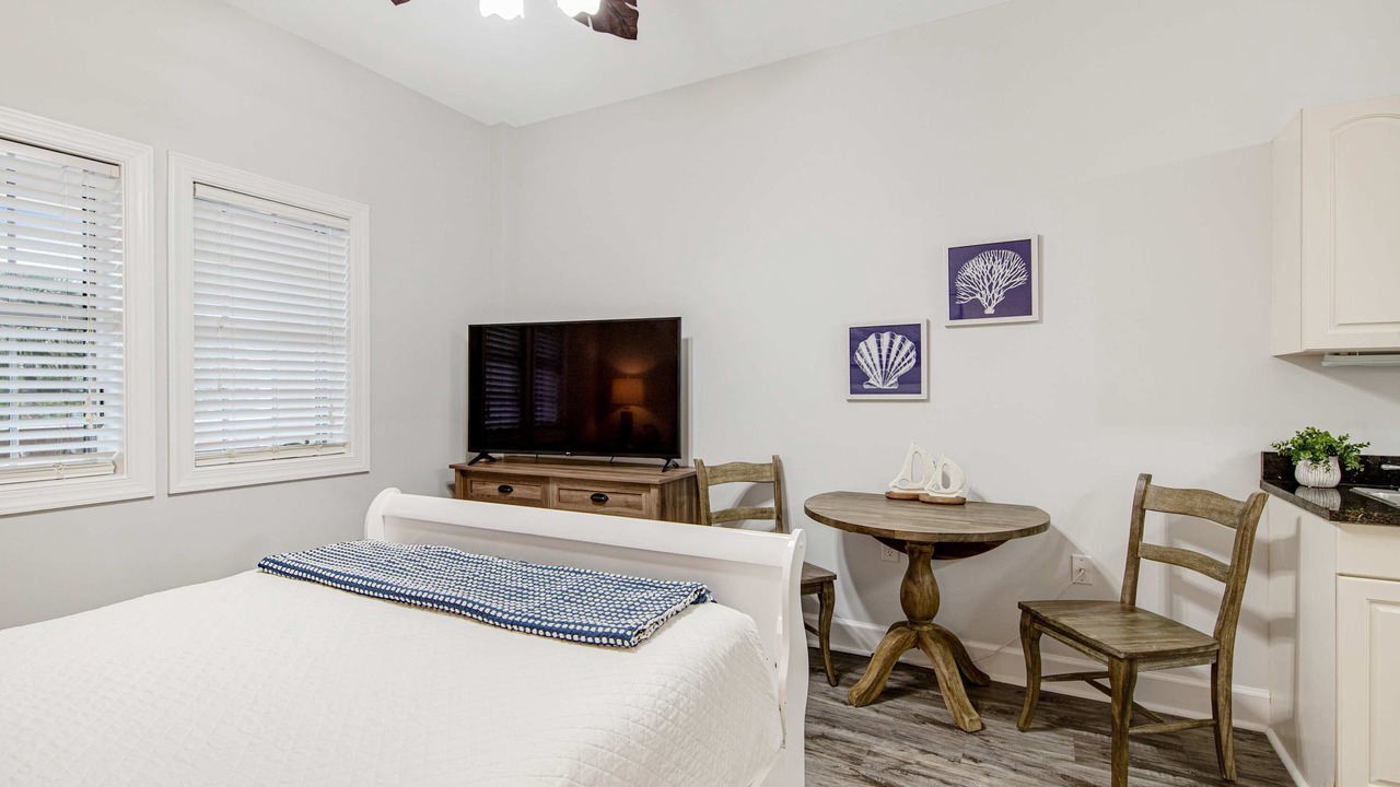 Photo of Bedroom in Seacrest Beach