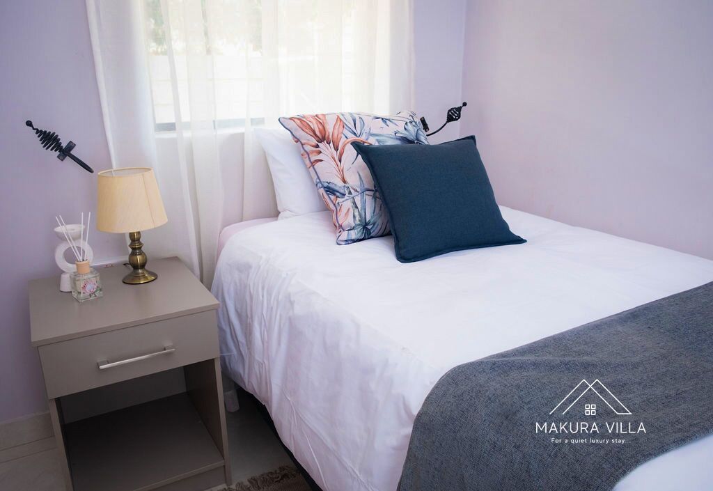Photo of Bedroom in Glen Lorne