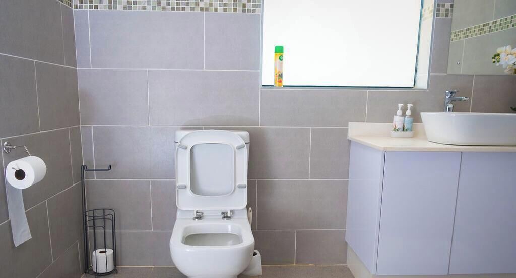 Photo of Bathroom in Glen Lorne