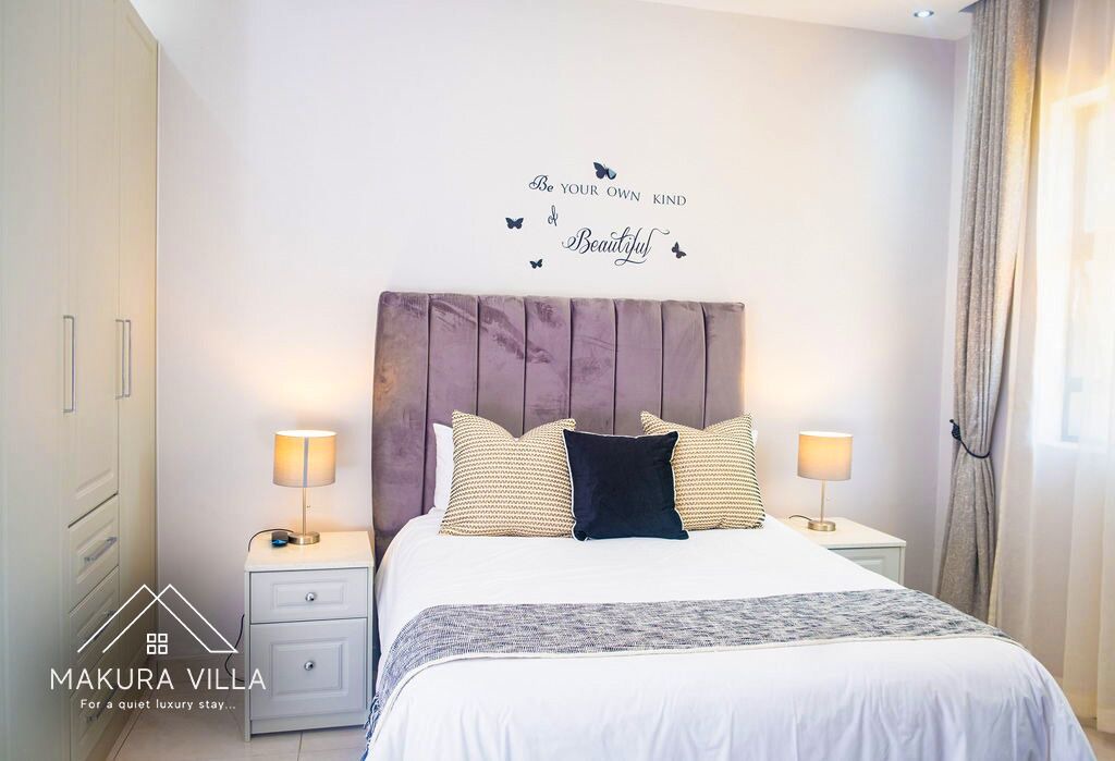 Photo of Bedroom in Glen Lorne