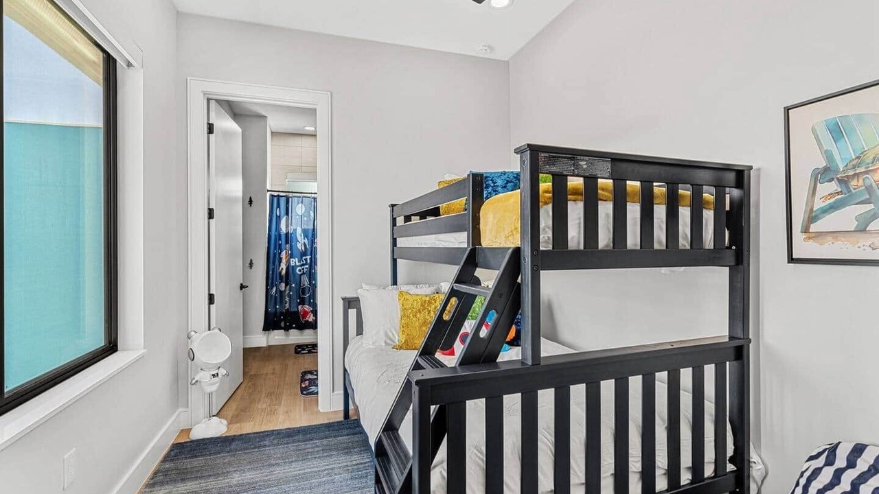 Photo of Bedroom in Cocoa Beach