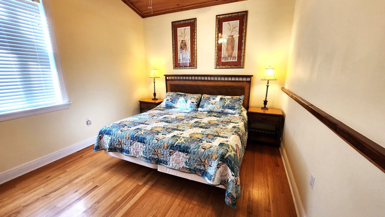 Photo of Bedroom in Port Canaveral