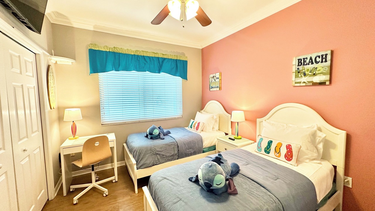 Photo of Bedroom in Sunset Lakes
