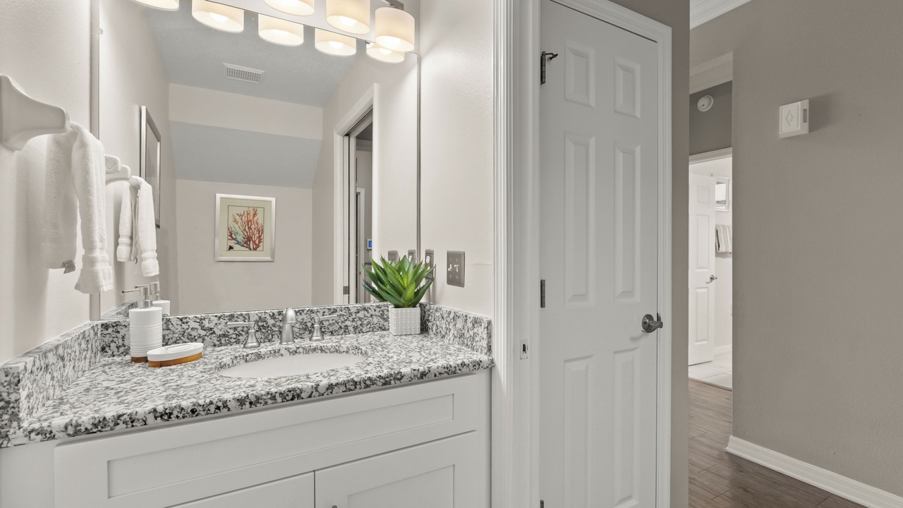 Photo of Bathroom in Sunset Lakes