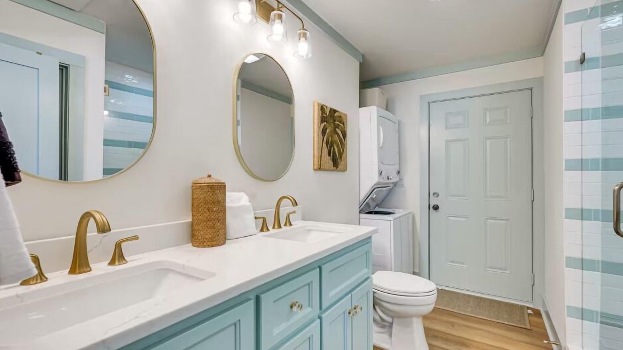 Photo of Bathroom in Kiska Beach