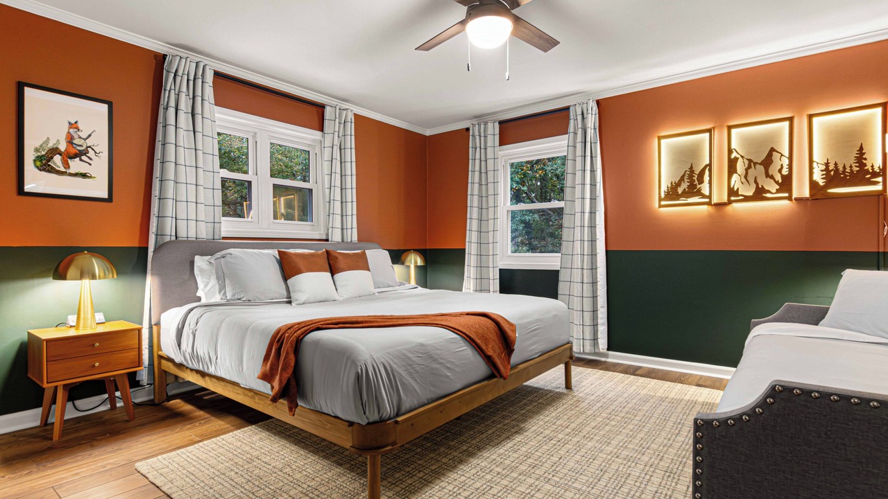 Photo of Bedroom in Royal Pines