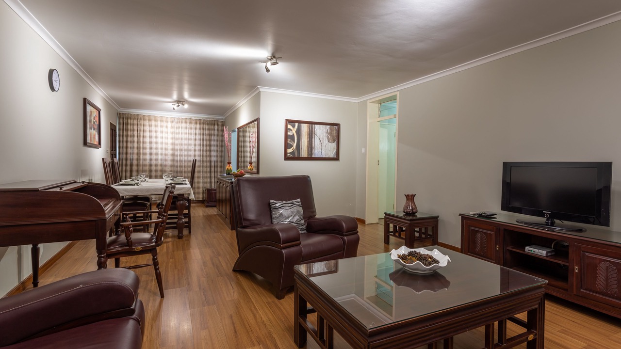Photo of Livingroom in Cathedral Hill
