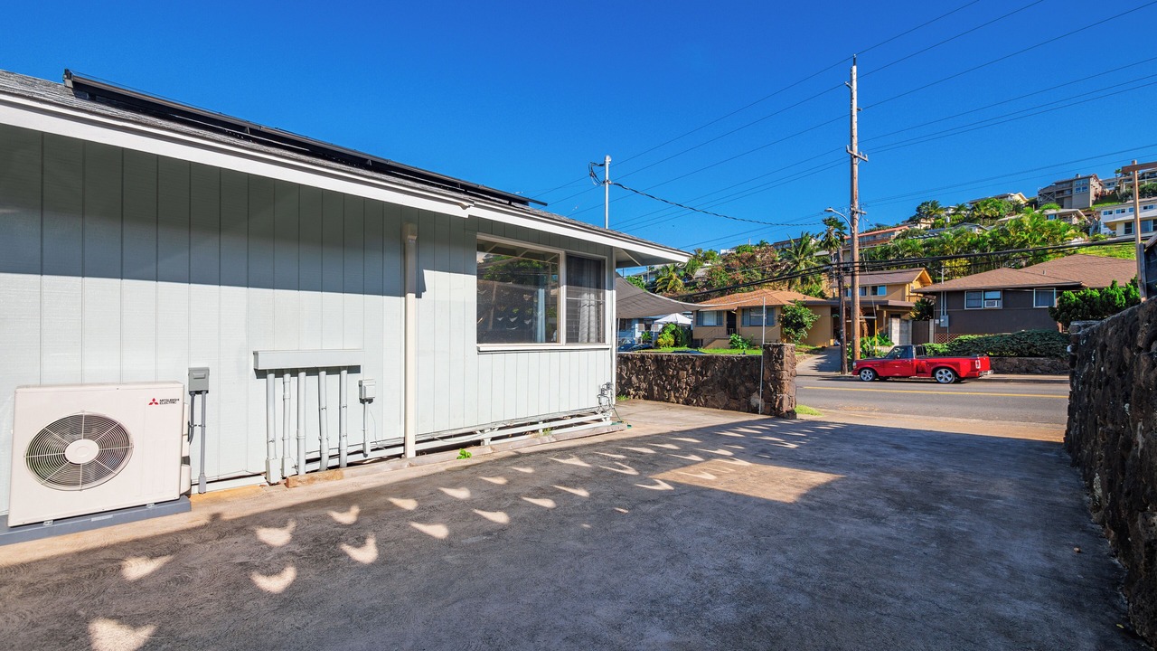 Photo of Outdoor in Keolu Hills